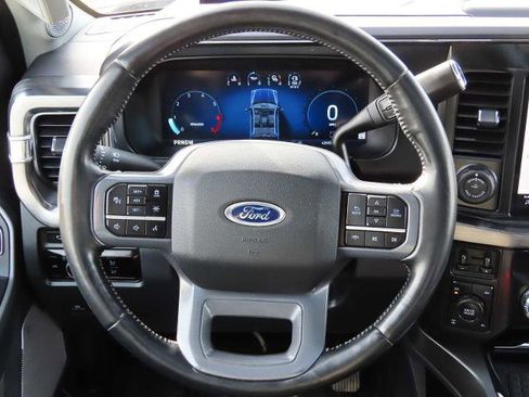 Certified 2023 Ford F250 Lariat w/ Lariat Ultimate Package image 30