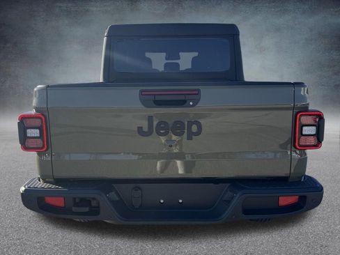 New 2026 Jeep Gladiator Sport AWD/4WD image 6