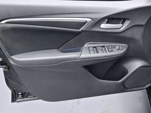 Used 2019 Honda Fit LX image 18