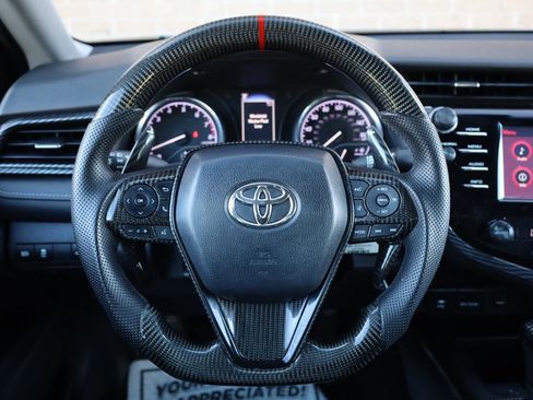 Used 2018 Toyota Camry SE image 31