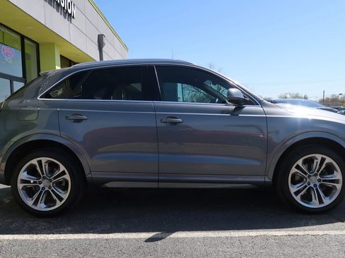 Used 2016 Audi Q3 2.0T Premium Plus w/ Technology Package FWD image 8