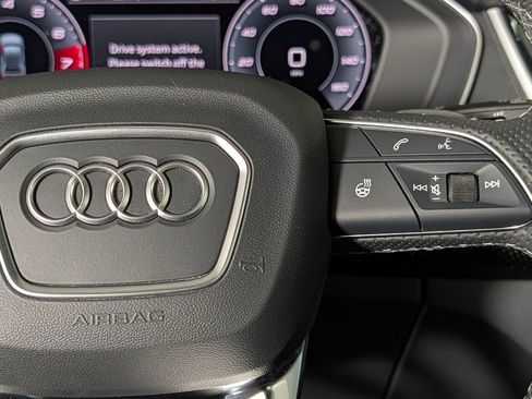 Used 2024 Audi SQ5 Prestige image 37