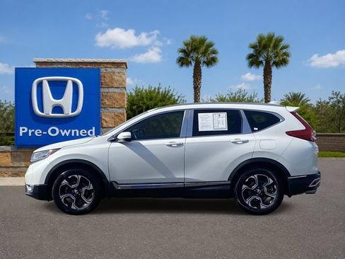 Used 2019 Honda CR-V Touring image 3