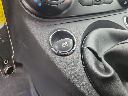 Used 2017 FIAT 500 Pop image 19