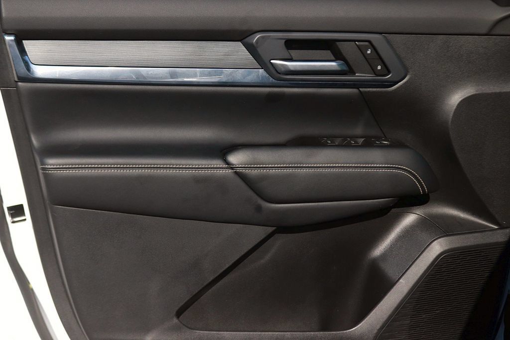 Used 2026 GMC Terrain Elevation FWD image 9