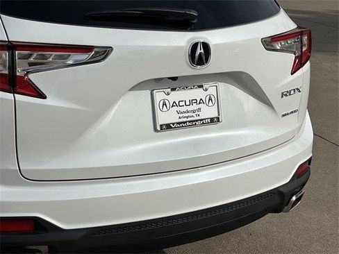 Used 2025 Acura RDX SH-AWD image 6