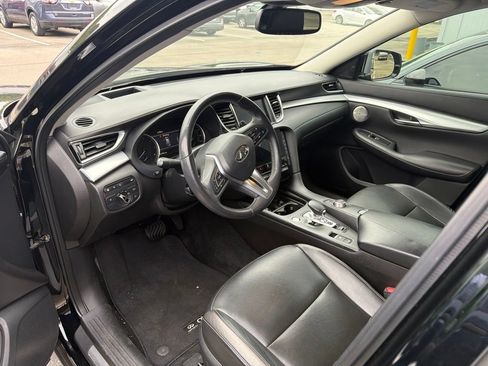 Used 2019 INFINITI QX50 Essential w/ Proactive Package FWD image 12