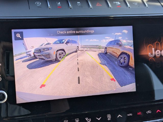 New 2027 Jeep Grand Cherokee Limited w/ Limited Altitude Package RWD image 23
