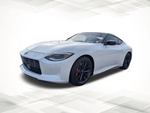 Used 2024 Nissan Z Performance w/ Floor Mat Package image 7