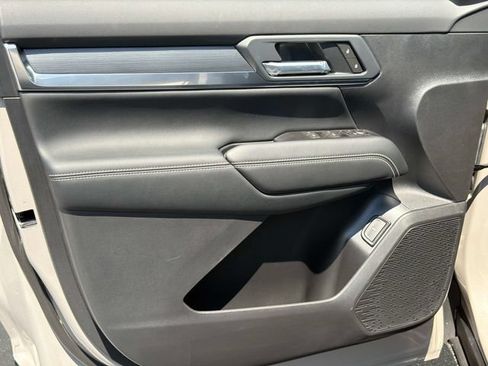 New 2026 GMC Terrain Elevation w/ Elevation Premium Package FWD image 15