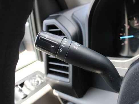 Used 2018 Ford F150 XL w/ Equipment Group 101A Mid AWD/4WD image 10