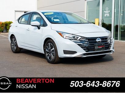 New 2025 Nissan Versa SV w/ Trunk Package