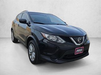 Used 2019 Nissan Rogue Sport SV video 3