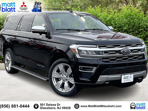 Used 2023 Ford Expedition Max Platinum image 2