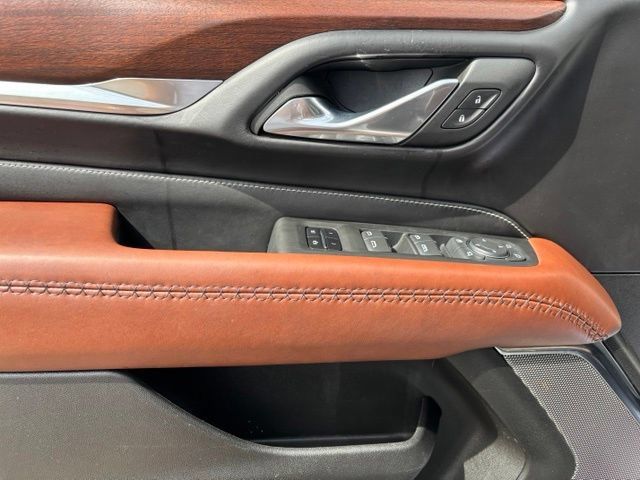 Certified 2023 GMC Yukon XL Denali Ultimate AWD/4WD image 13
