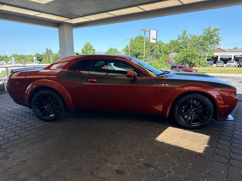 Used 2023 Dodge Challenger R/T Scat Pack RWD image 5