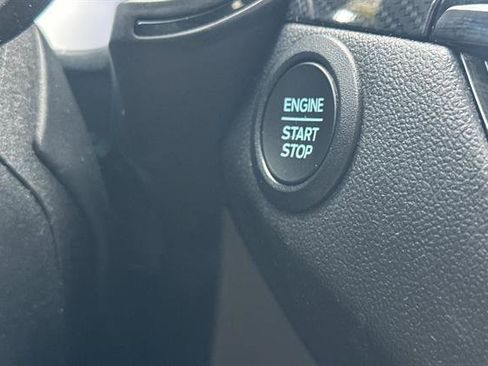 Used 2024 Ford Escape ST-Line image 27