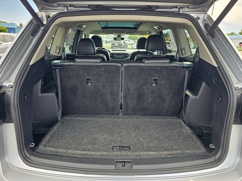 Used 2022 Volkswagen Atlas SEL R-Line AWD/4WD image 29