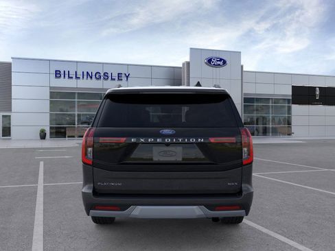 New 2025 Ford Expedition Max Platinum w/ Driver's Package image 5