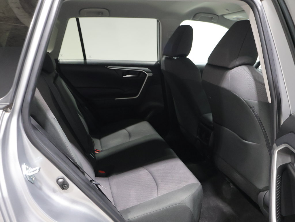 Used 2025 Toyota RAV4 XLE AWD/4WD image 20