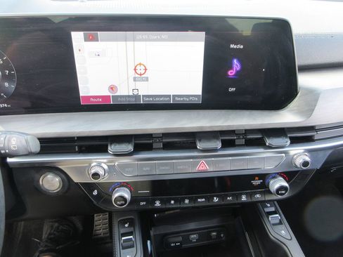 Used 2024 Kia Telluride SX Prestige X-Line image 34