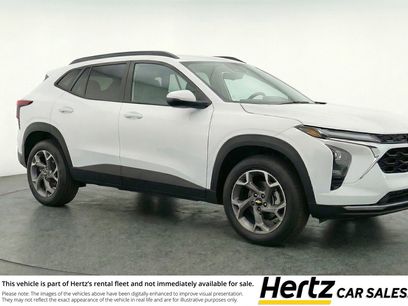 Used 2025 Chevrolet Trax LT