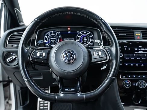 Used 2019 Volkswagen Golf R 4-Door image 28