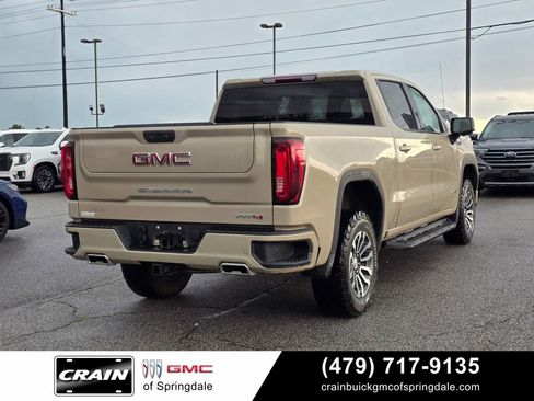 Used 2023 GMC Sierra 1500 AT4 AWD/4WD image 8