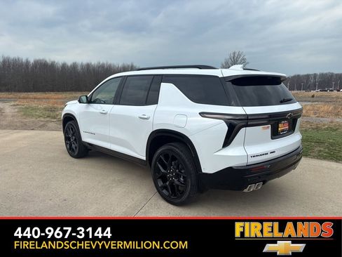 New 2026 Chevrolet Traverse RS image 7