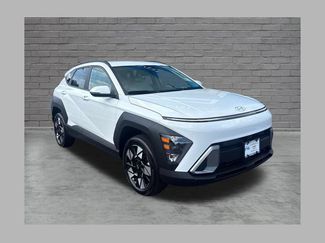 Used 2025 Hyundai Kona SEL AWD/4WD video 1