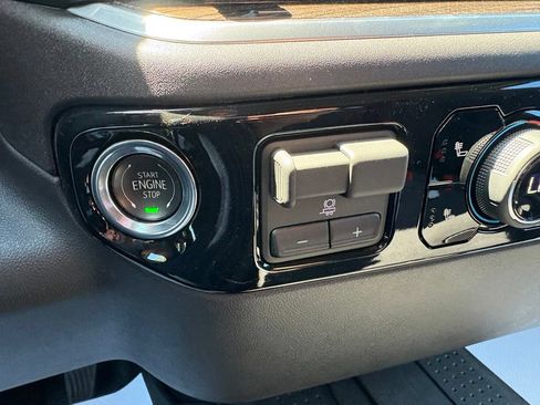 New 2026 Chevrolet Silverado 1500 RST w/ RST Select Package AWD/4WD image 23