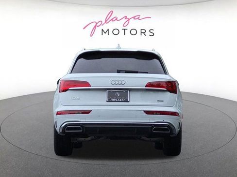 Certified 2023 Audi Q5 2.0T Premium w/ Convenience Package AWD/4WD image 6