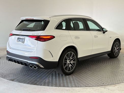 New 2026 Mercedes-Benz GLC 43 AMG 4MATIC image 9