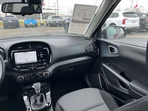 Certified 2023 Kia Soul EX image 41