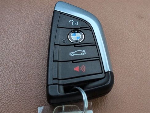 Used 2019 BMW X3 xDrive30i w/ Premium Package image 33