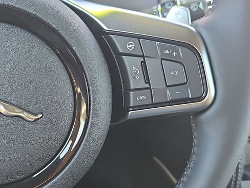 Used 2024 Jaguar F-TYPE R-Dynamic RWD image 16