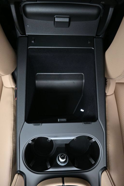Certified 2026 Porsche Cayenne AWD/4WD image 25