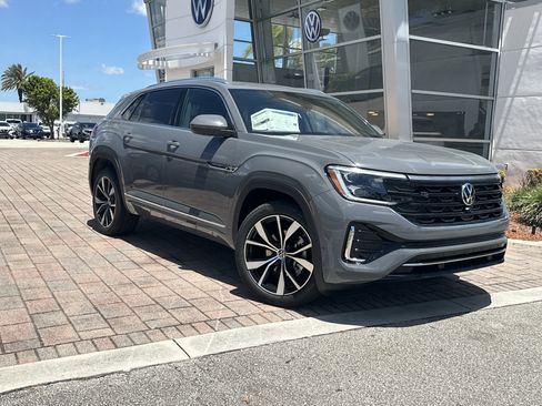 New 2026 Volkswagen Atlas Cross Sport SEL Premium R-Line AWD/4WD image 2