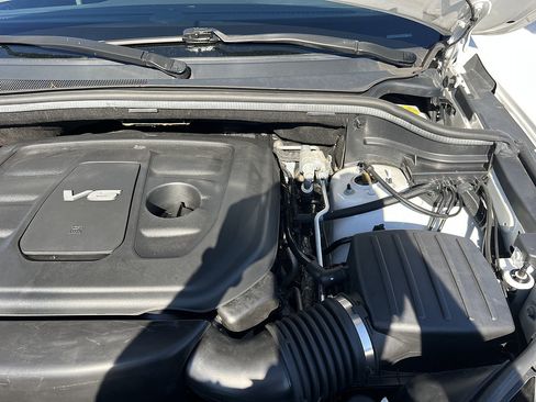 Used 2018 Jeep Grand Cherokee Overland AWD/4WD image 38