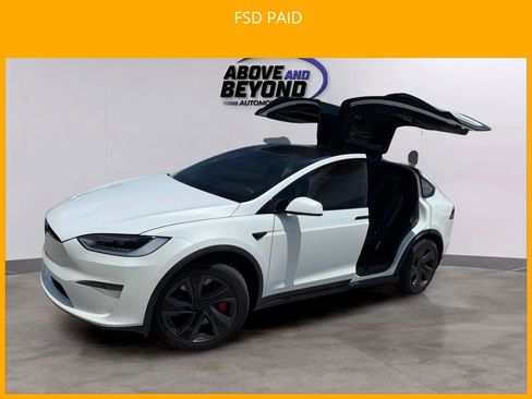 Used 2026 Tesla Model X Plaid AWD/4WD image 3