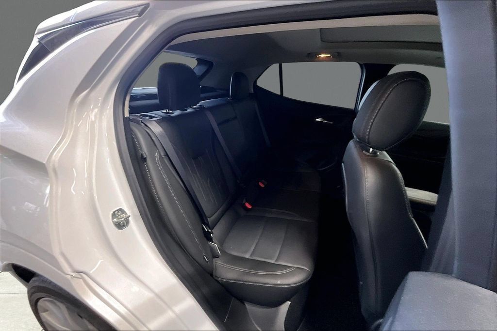 Certified 2024 Buick Encore GX Avenir w/ Avenir Convenience Package AWD/4WD image 21