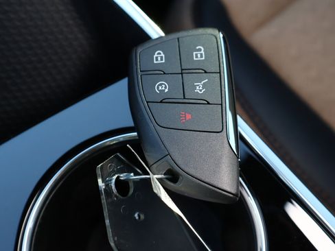 New 2026 Chevrolet Equinox ACTIV w/ Convenience Package III image 28