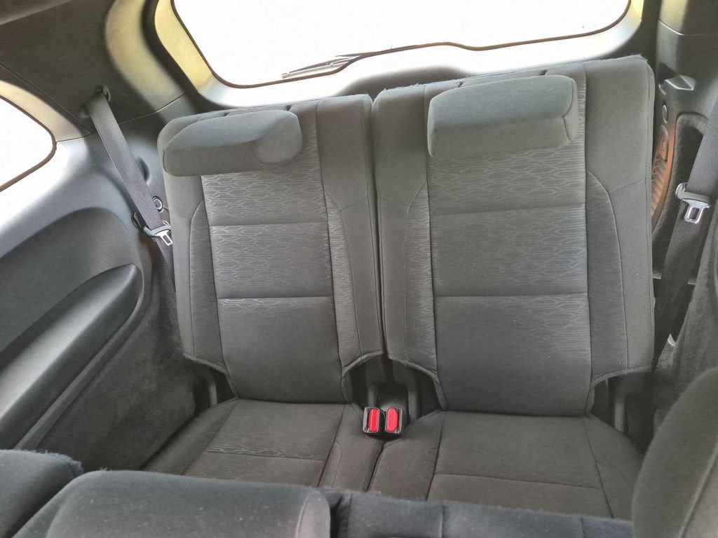 Used 2025 Dodge Durango GT RWD image 32