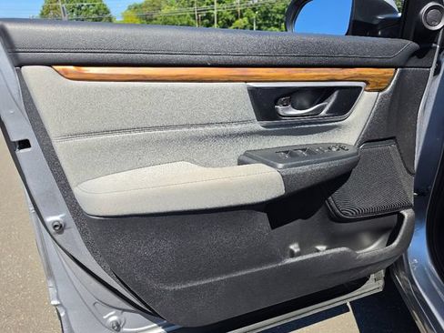 Used 2018 Honda CR-V EX image 19