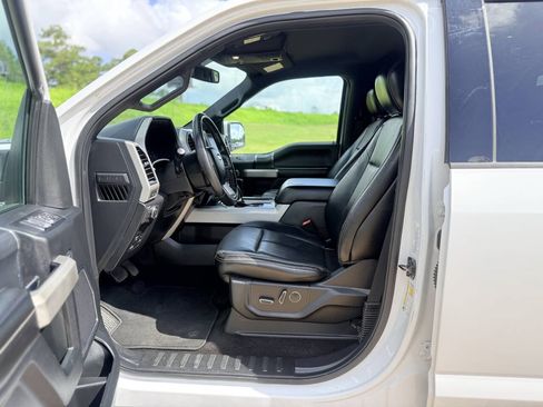 Used 2018 Ford F150 Lariat RWD image 15