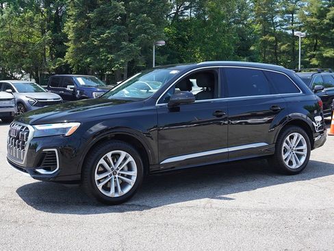Used 2025 Audi Q7 3.0T Premium Plus AWD/4WD image 10