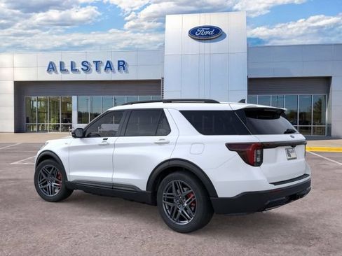 New 2026 Ford Explorer ST-Line w/ ST-Line Street Pack RWD image 4