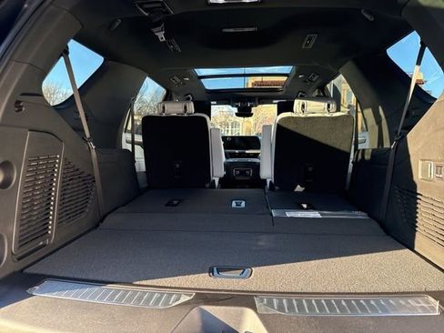 New 2026 Chevrolet Tahoe Premier AWD/4WD image 12