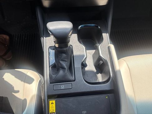 Used 2024 Lexus ES 350 w/ Premium Package FWD image 16