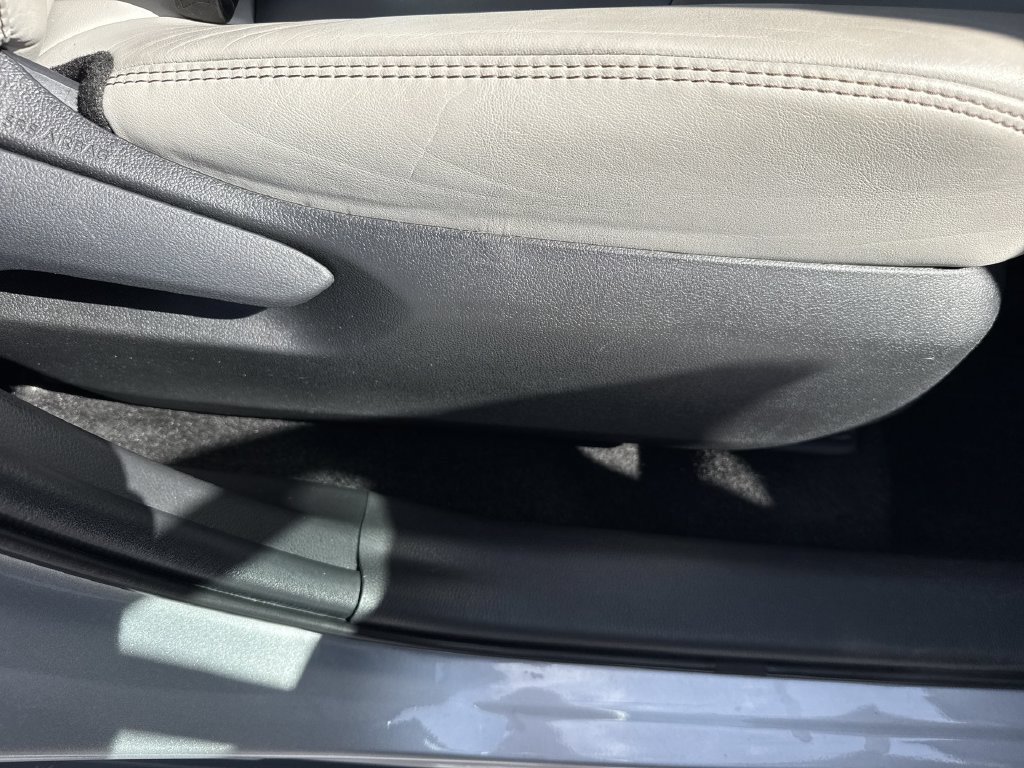 Used 2024 Toyota RAV4 XLE Premium FWD image 45